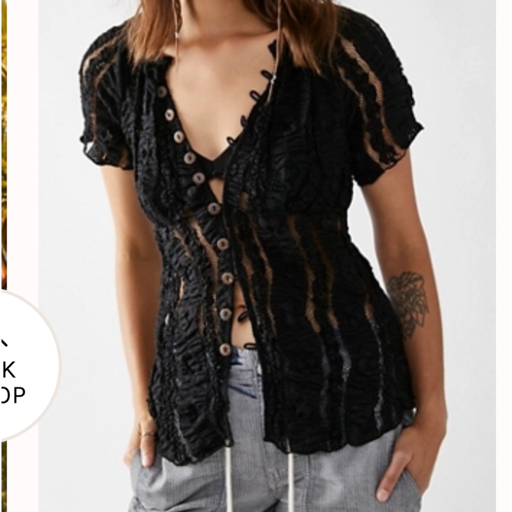 NWOT- FREE PEOPLE- lace button down top